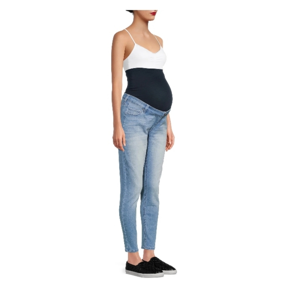TIME AND TRUE MATERNITY LIGHT WASH SKINNY JEANS